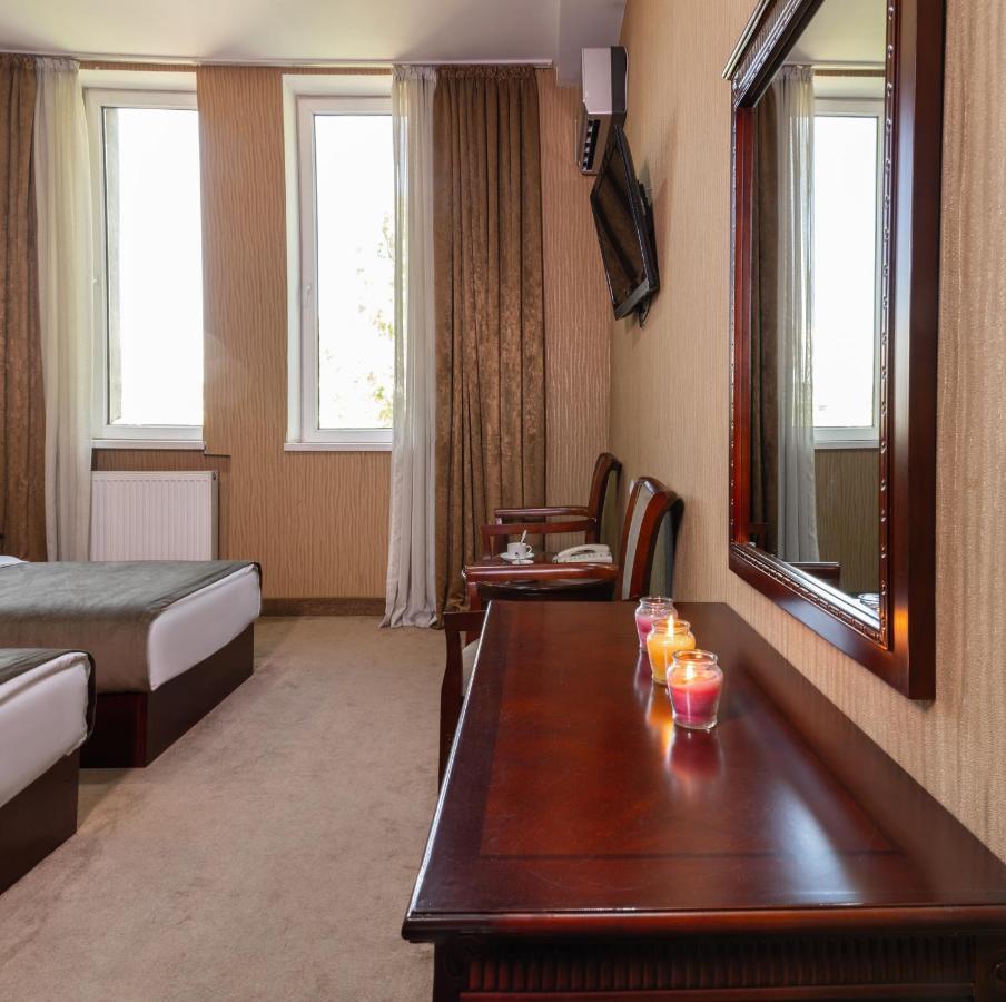 Margo Palace Hotel Tbilisi Exterior photo